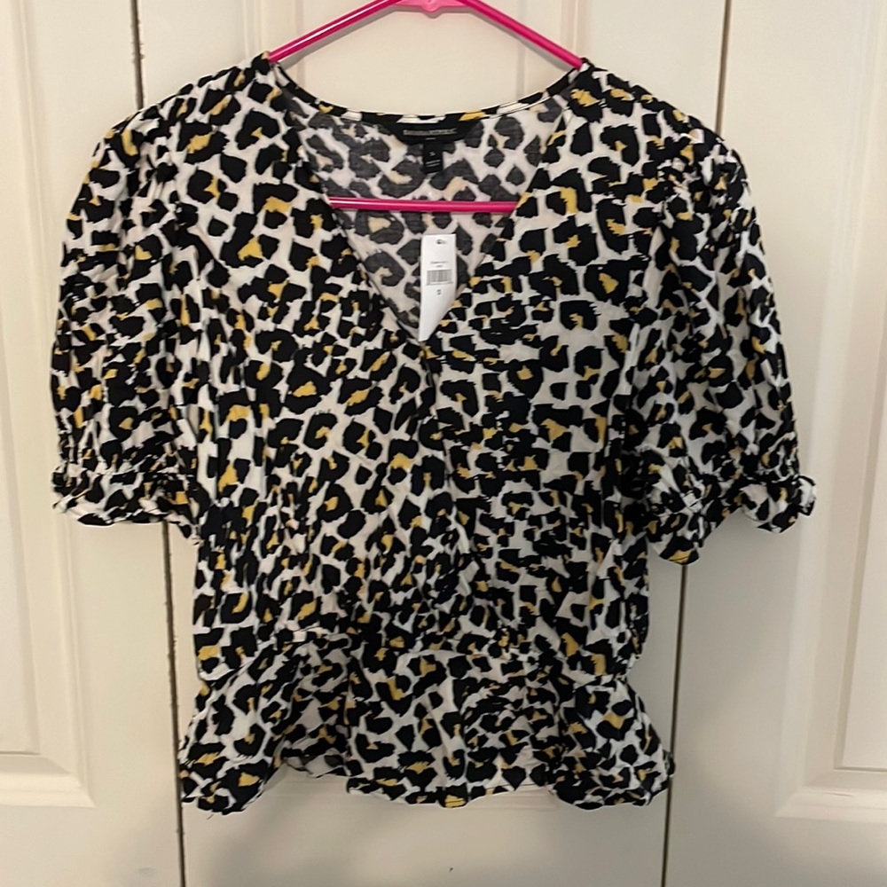Banana Republic leopard faux wrap shirt size Small NEW WITH TAGS